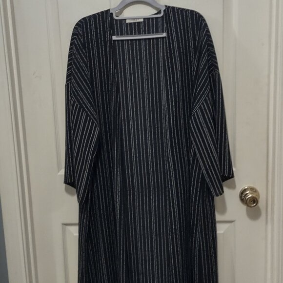 Gilli Size 2X Cardigan Sweater Long Sleeve Long Open Front Black Gwynnie Bee - Picture 8 of 8